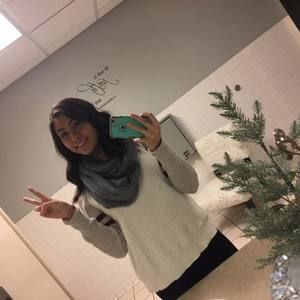 Meet your Posher, Hannah